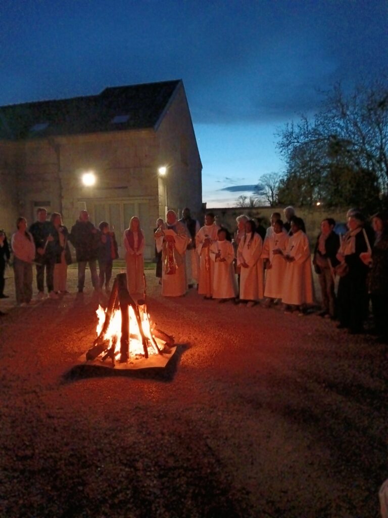 Veillée pascale à la Paroisse Saint Nicolas du Pays de Retz Samedi 4 avril 2026 – Maison du Parc puis Église Saint Nicolas img 20260404 205848