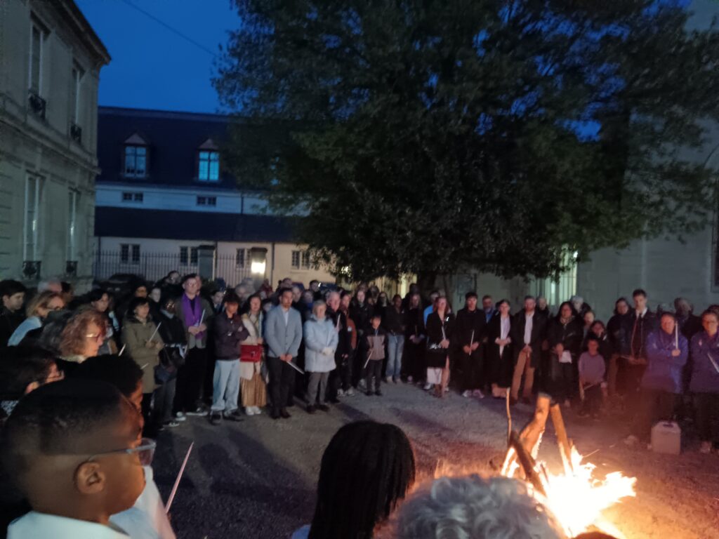 Veillée pascale à la Paroisse Saint Nicolas du Pays de Retz Samedi 4 avril 2026 – Maison du Parc puis Église Saint Nicolas img 20260404 205922